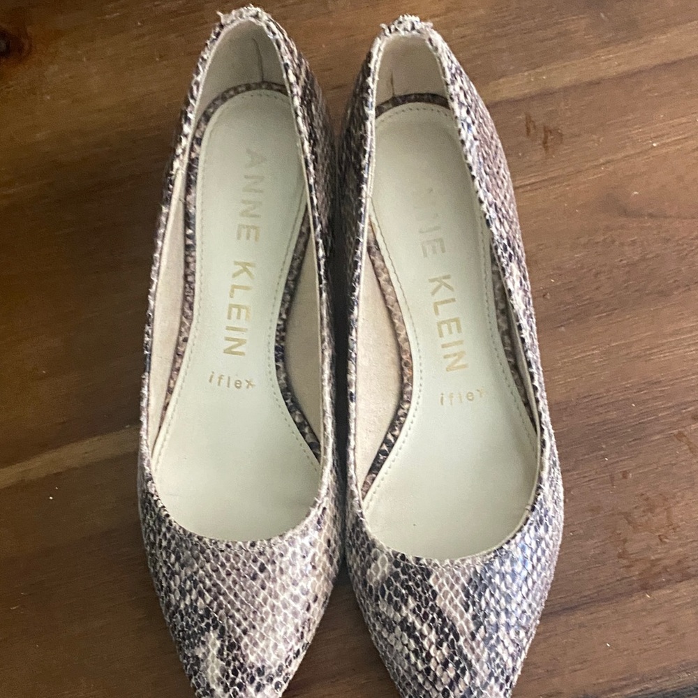 Anne Klein Snakeskin Heels - Tan and Brown